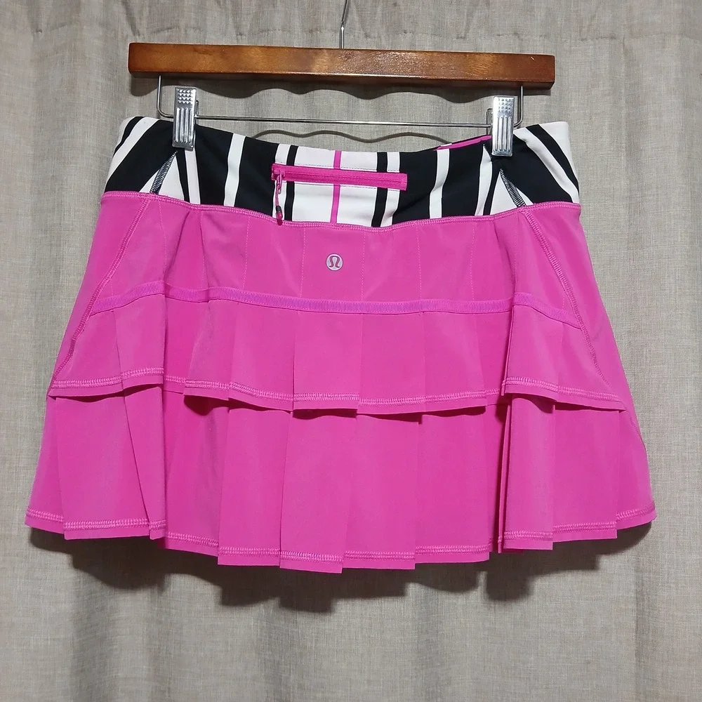 Lululemon‎ Pace Setter Skirt Pink Striped Waist Pleated Back Tennis Skort Size 8